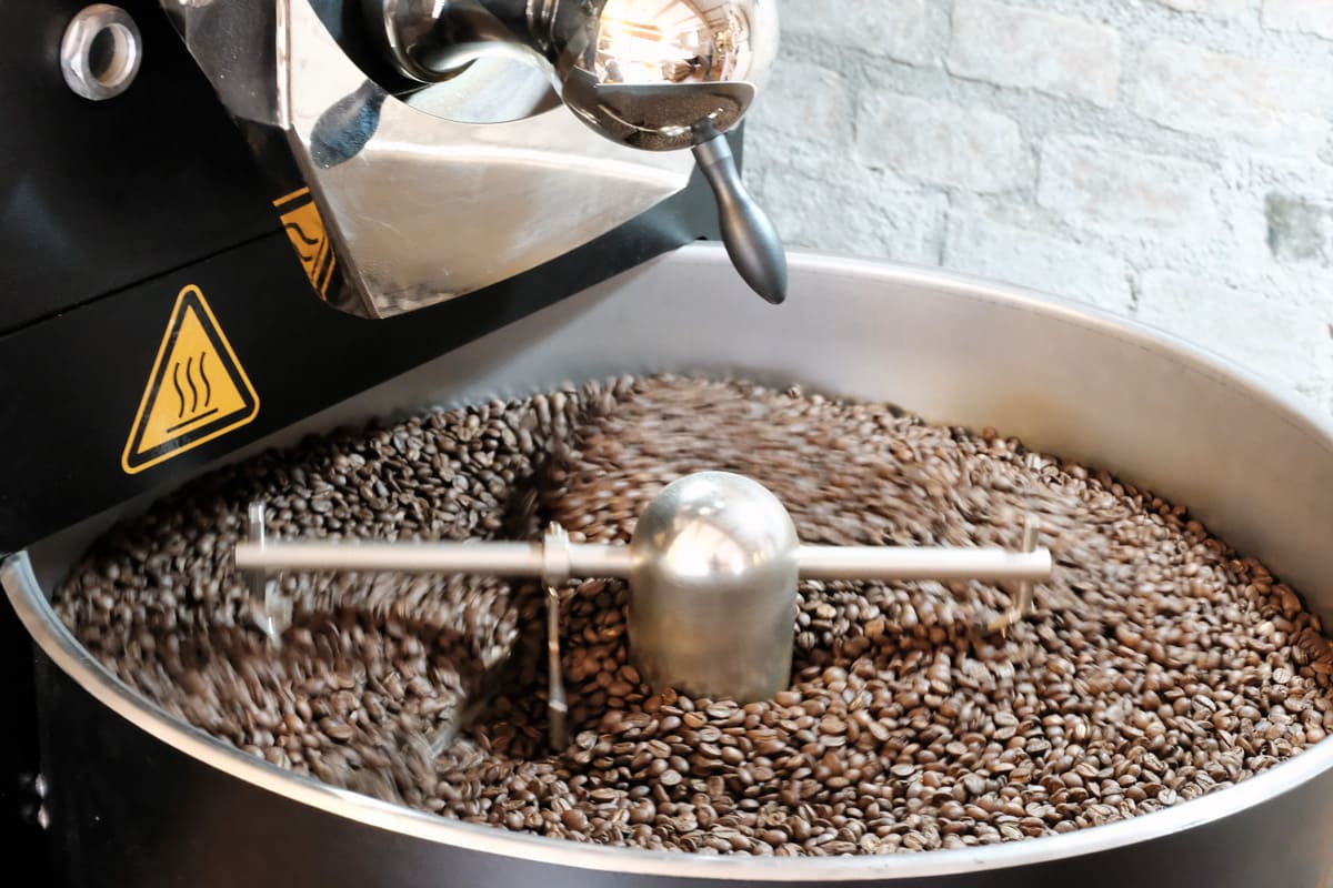 Kaffeebohnen im Kaffeekarussell - Andechser Kaffeerösterei